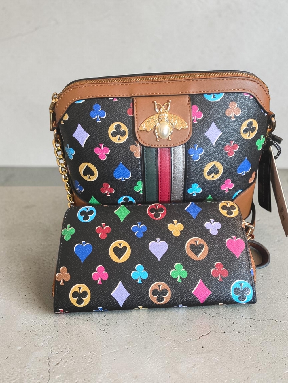 Nwt  Classix Fashion  Black Multicolor Bee Accent Crossbody Bag and Wallet Set